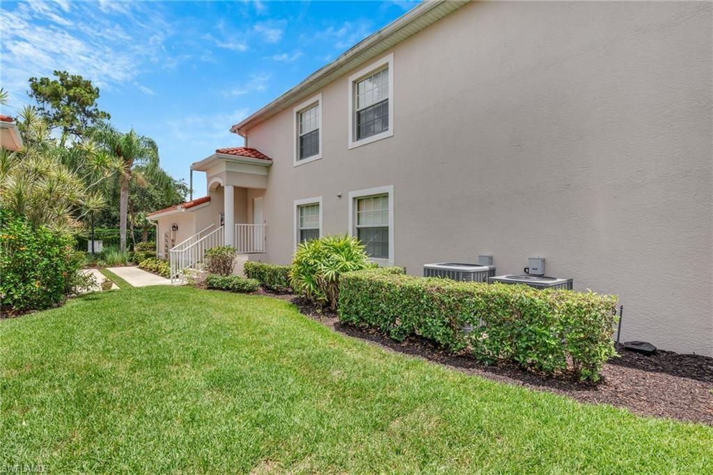 3365 Grand Cypress Dr, Unit 202, Naples, FL 34119 Photo