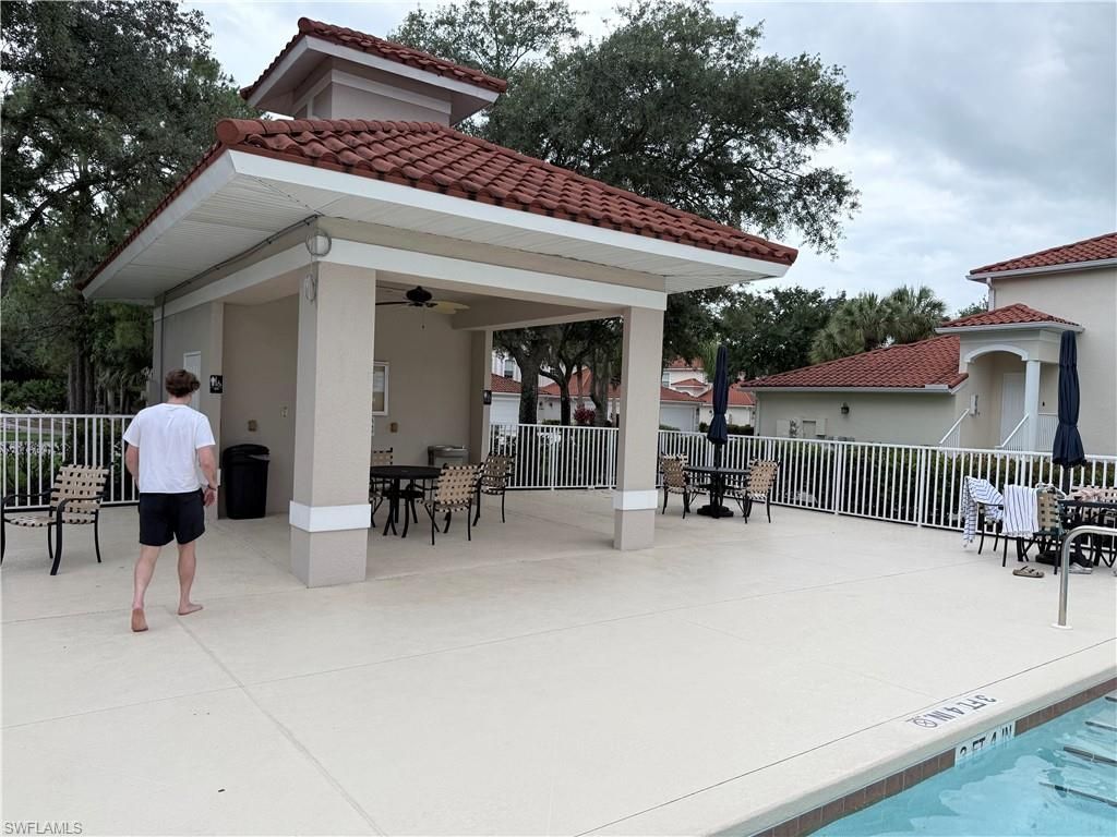 3365 Grand Cypress Dr, Unit 202, Naples, FL 34119 Photo
