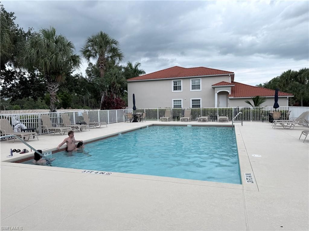 3365 Grand Cypress Dr, Unit 202, Naples, FL 34119 Photo