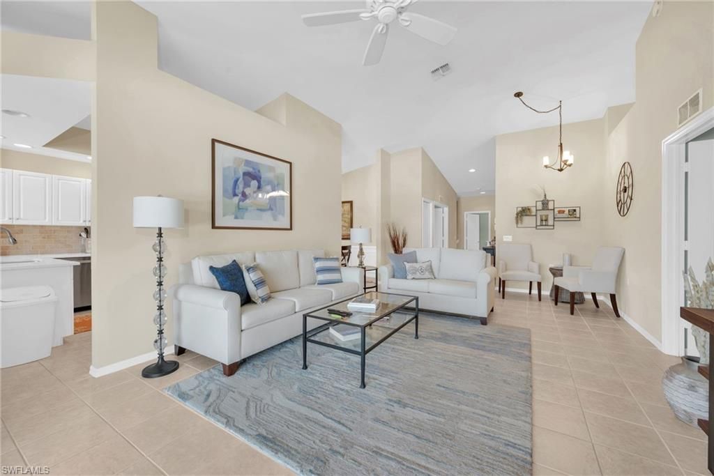 3365 Grand Cypress Dr, Unit 202, Naples, FL 34119 Photo