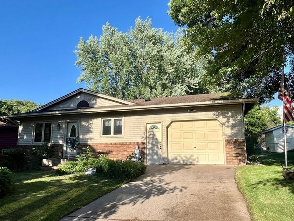 606 12th Street NE, Little Falls, MN 56345
