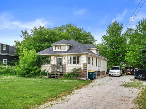 3709 E Ryan ROAD, Oak Creek, WI 53154