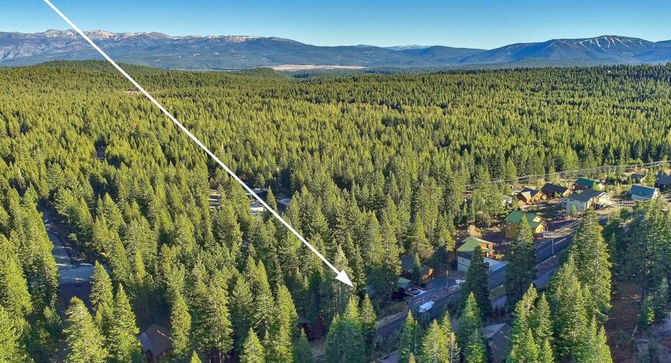11939 Rhineland Avenue, Truckee, CA 96161 Photo