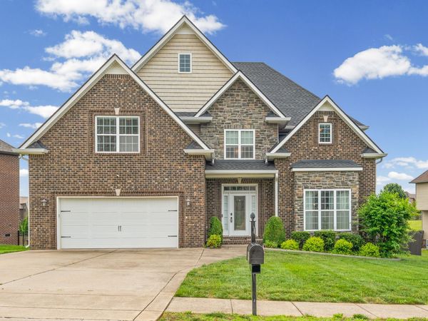420 Clover Meadows Ct , Clarksville, TN 37043