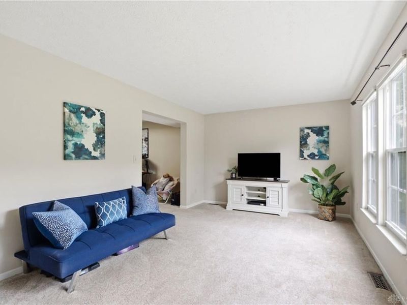803 Park Hill Court, Beavercreek, OH 45430 Photo 6