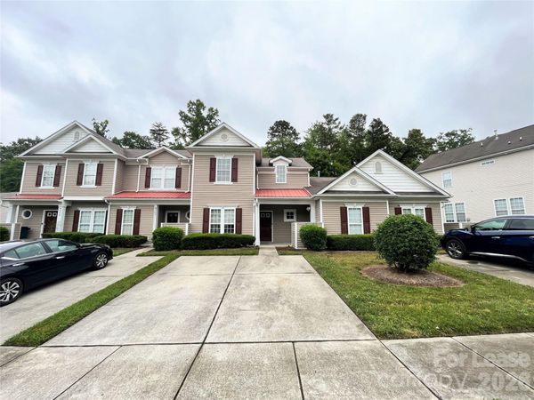 8267 Carob Tree Lane , Charlotte, NC 28215