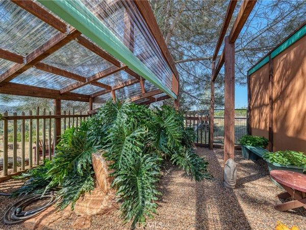 21738 Yankee Valley , Hidden Valley Lake, CA 95467