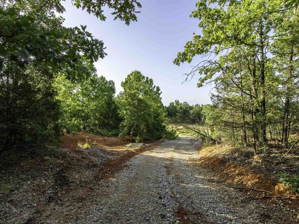 000 Ark Traveler Road, Hardy, AR 72542