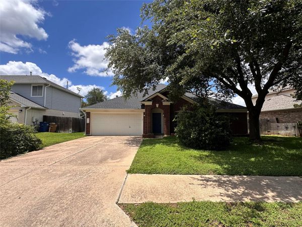 6708 Bancroft Woods DR , Austin, TX 78729