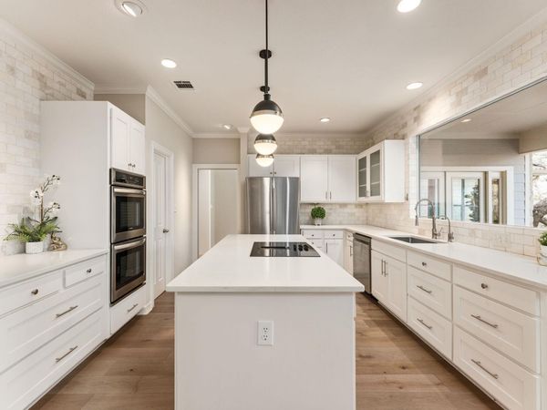 2016 Lakeway BLVD , Lakeway, TX 78734