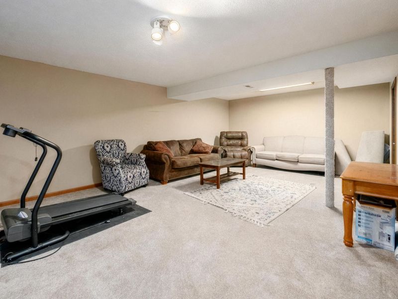 565 Goose Pond Road, Newark, OH 43055 Photo 20