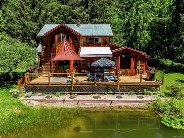 1416 Robertson Rd, Cortes Island, BC V0P 1Z0