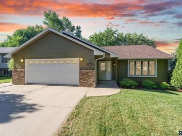 5500 W 53rd St, Sioux Falls, SD 57106