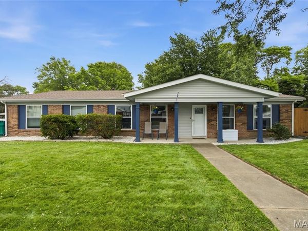 3200 West Boulevard , Belleville, IL 62221