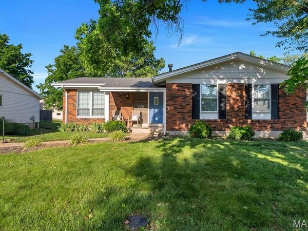 248 Village Creek Anex , Ballwin, MO 63021