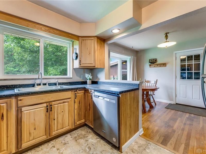 4841 Ridgewood Road, Springfield, OH 45503 Photo 10