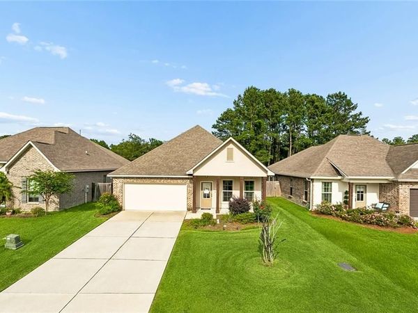 760 JACKSON Court, Madisonville, LA 70447