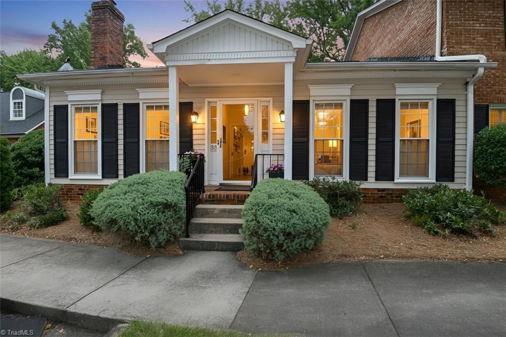 33 Fountain Manor Drive, Unit A, Greensboro, NC 27405 Main Photo