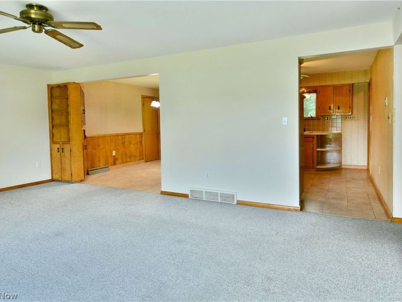 2909 Beal Street NW, Warren, OH 44485 Photo 10