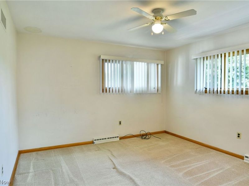 2909 Beal Street NW, Warren, OH 44485 Photo 27