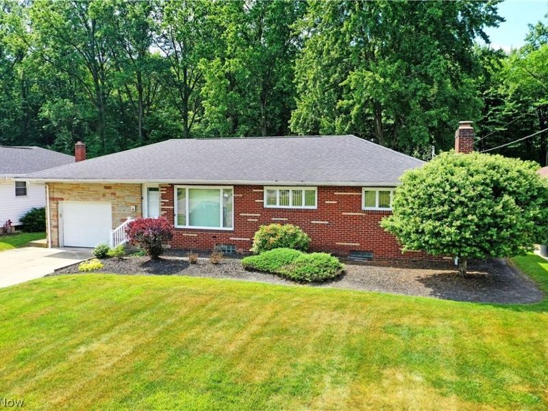 2909 Beal Street NW, Warren, OH 44485 Photo 3