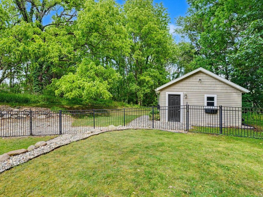 Property Image 25