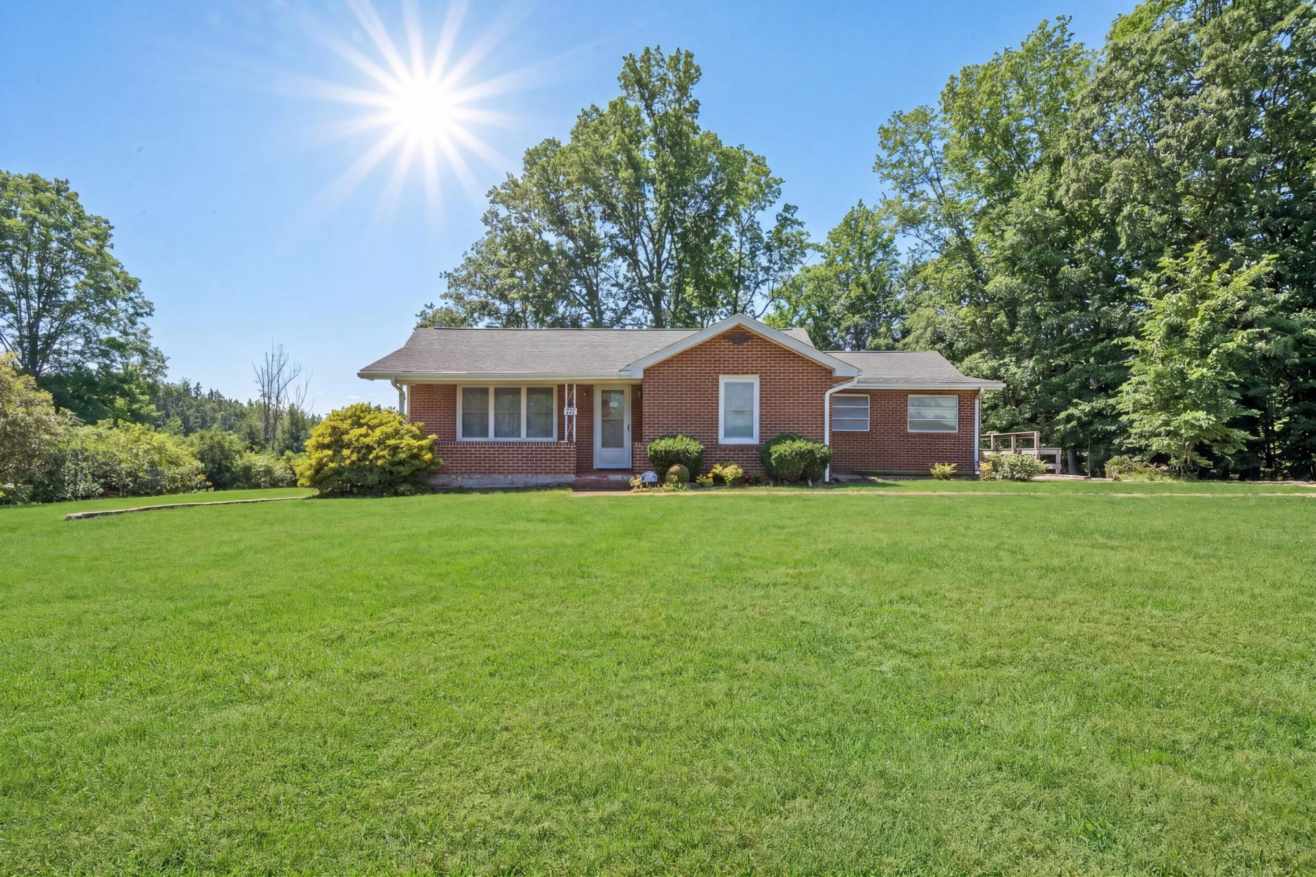 813 Jubal Early Hwy, Wirtz, VA 24184 Main Photo