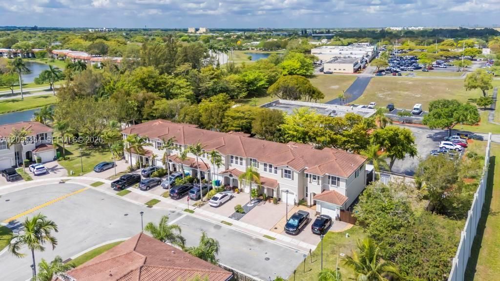 102 Riverwalk Cir , Unit 102, Sunrise, FL 33326 Photo