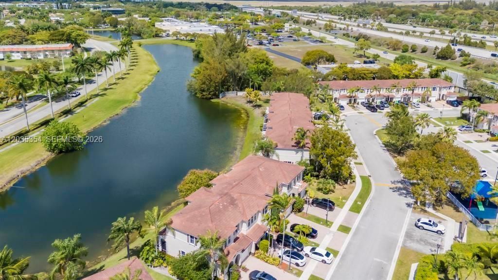 102 Riverwalk Cir , Unit 102, Sunrise, FL 33326 Photo