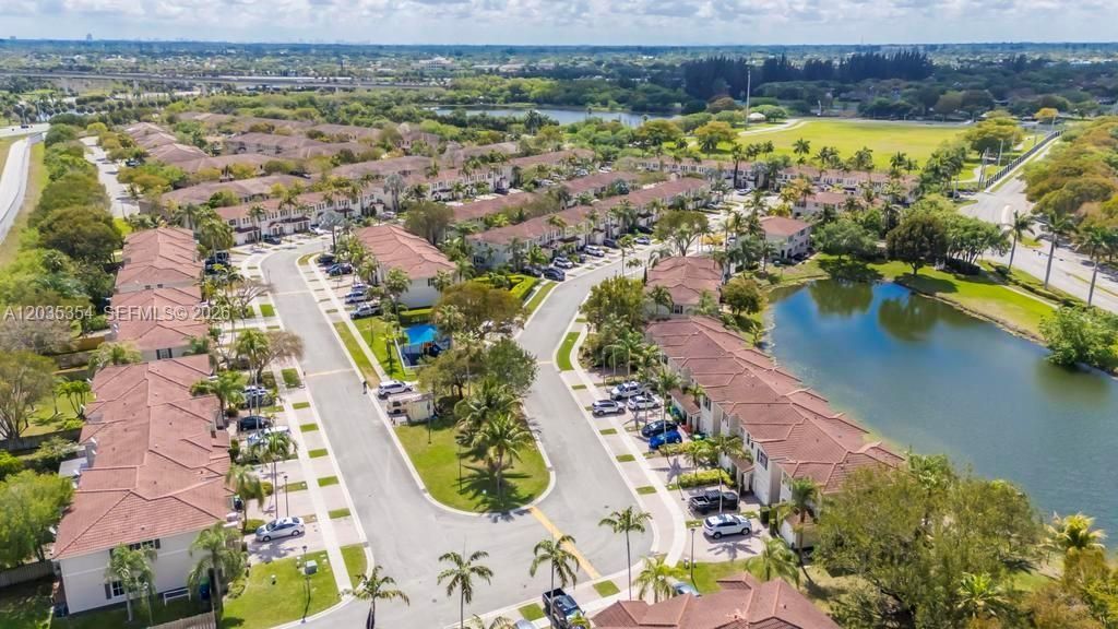 102 Riverwalk Cir , Unit 102, Sunrise, FL 33326 Photo