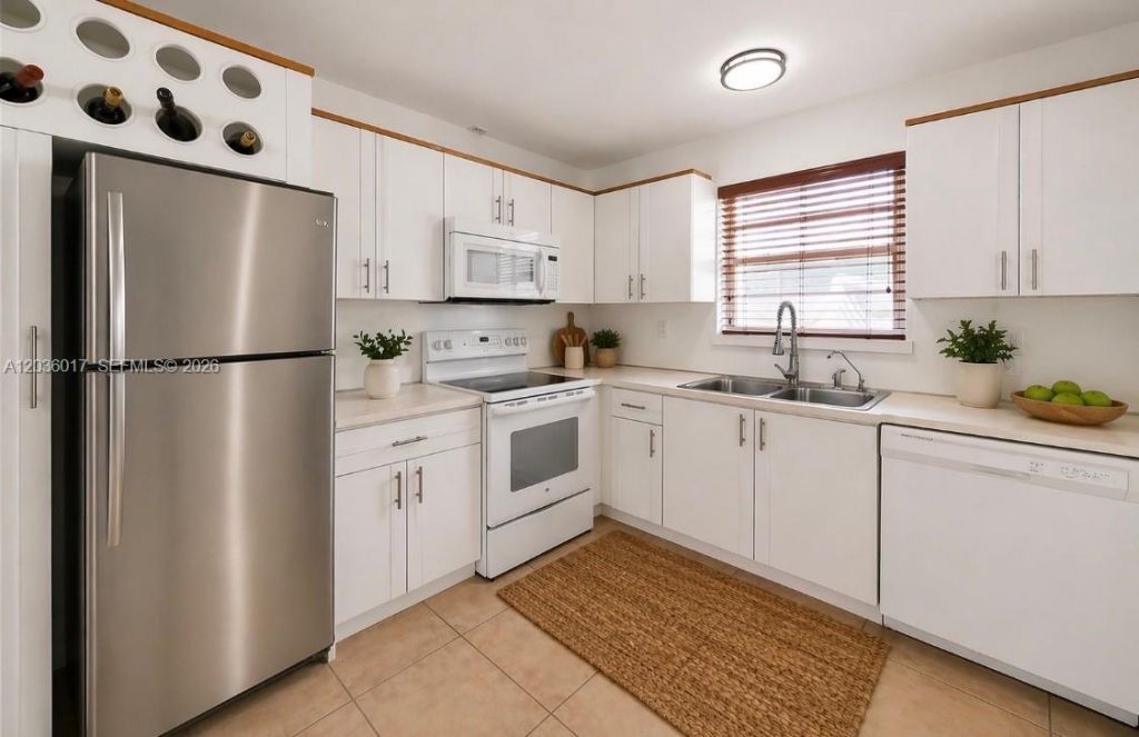8241 SW 12th Ter , Miami, FL 33144 Photo