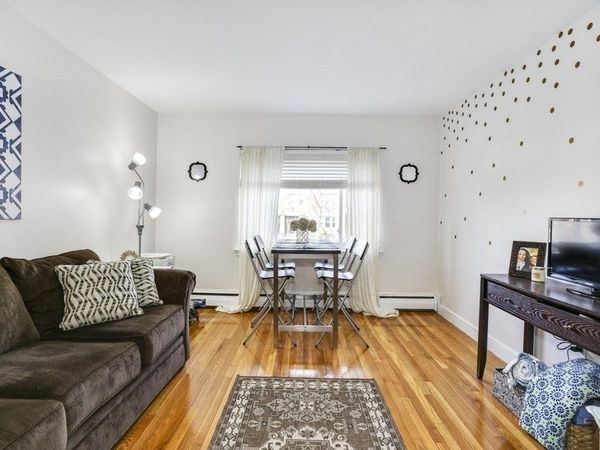 2012 Commonwealth Ave, Unit 1E, Boston, MA 02135