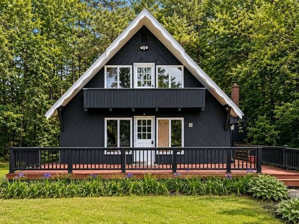 16 Douglas Dr, Ayer, MA 01432