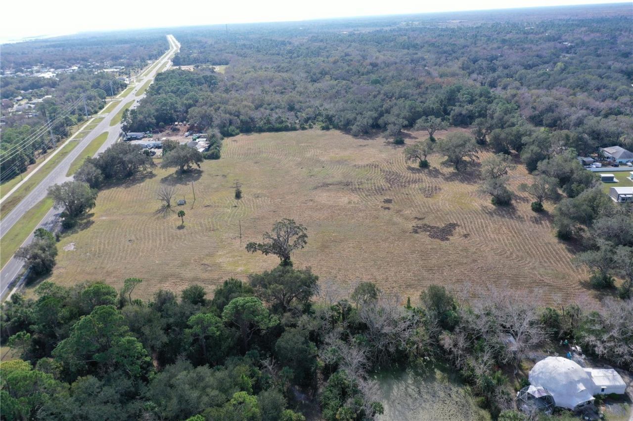 4558 S Ridgewood Avenue , Edgewater, FL 32141 Photo