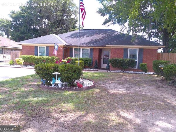 853 Sagewood Drive, Hinesville, GA 31313