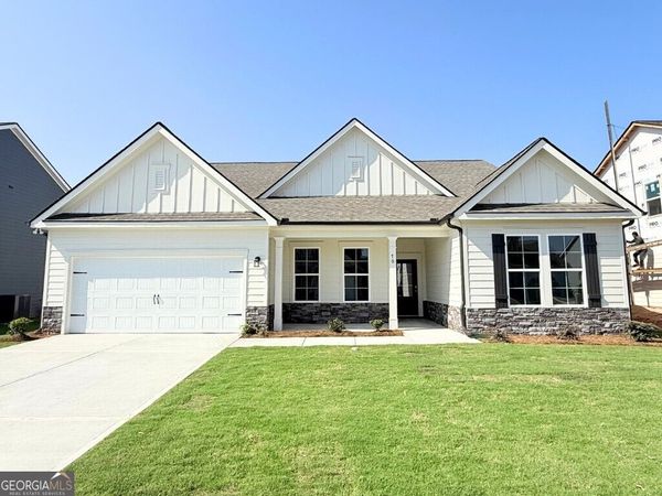 58 Purackal Lane, Statham, GA 30666