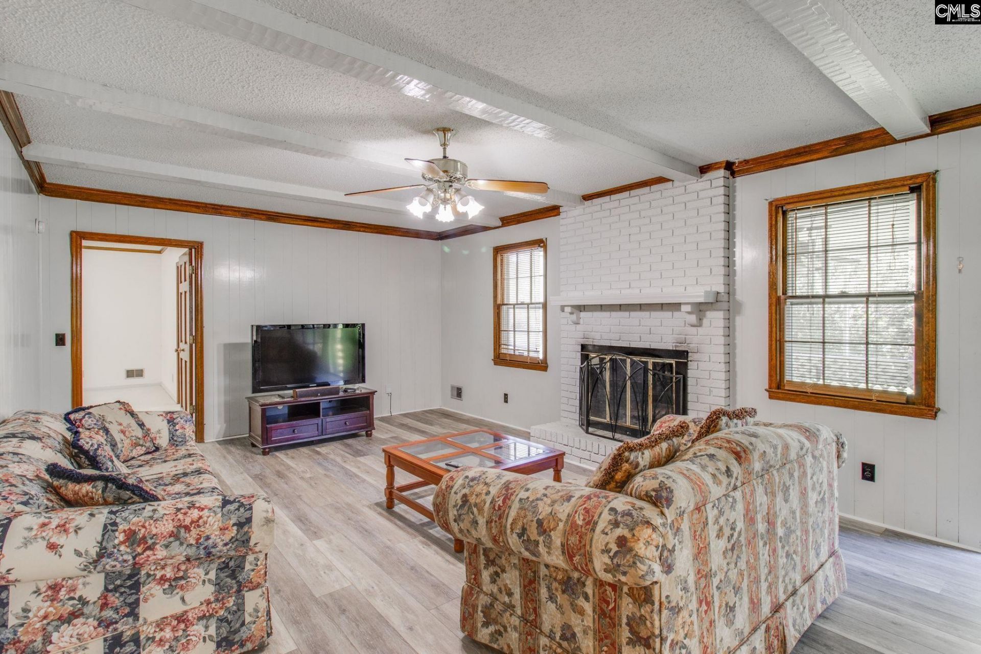 240 Spring Valley Road  Photo 11