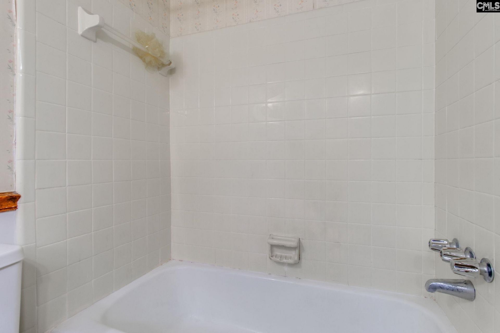 240 Spring Valley Road  Photo 28