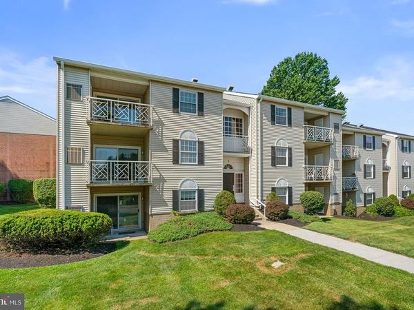 1 ELPHIN COURT, Unit 301, LUTHERVILLE TIMONIUM, MD 21093