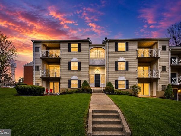 1 ELPHIN COURT, Unit 301, LUTHERVILLE TIMONIUM, MD 21093