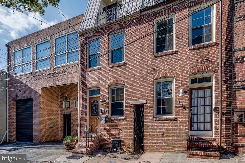 706 S Port Street , Baltimore, MD 21224 Main Photo