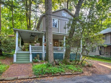 109 LOCUST AVENUE, MT GRETNA, PA 17064