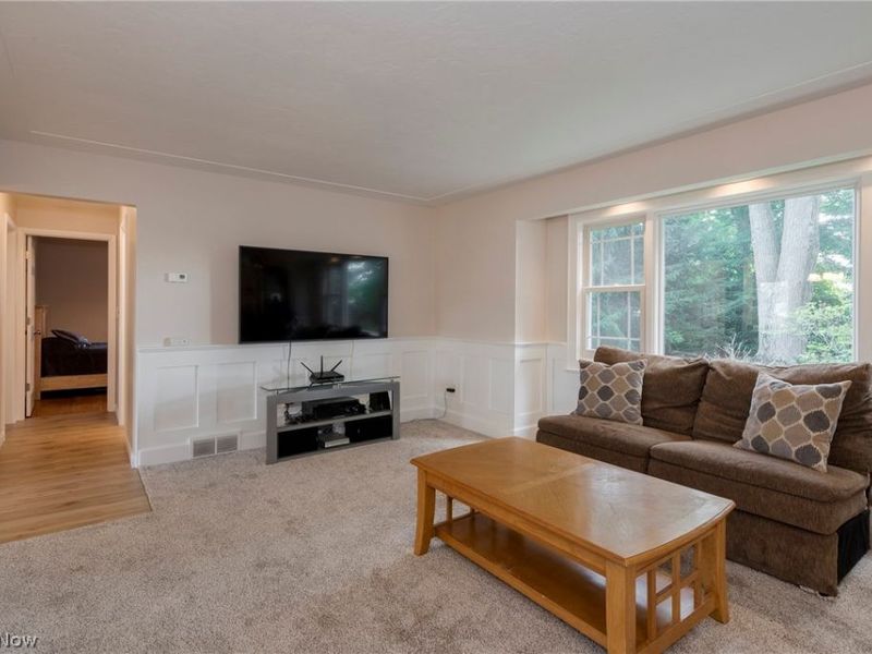 9837 Betty Lane, Elyria, OH 44035 Photo 10