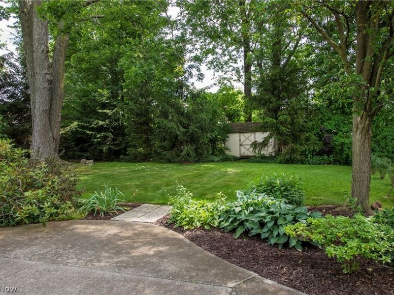 9837 Betty Lane, Elyria, OH 44035 Photo 30