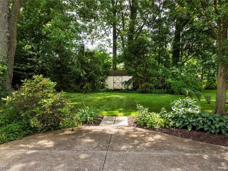 9837 Betty Lane, Elyria, OH 44035 Photo 33
