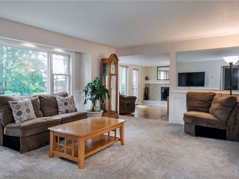 9837 Betty Lane, Elyria, OH 44035 Photo 7