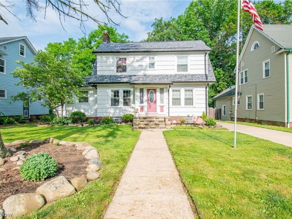 706 Crestview Avenue , Akron, OH 44320