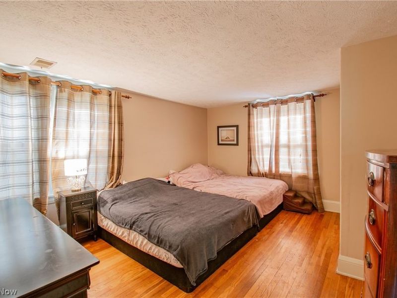 706 Crestview Avenue, Akron, OH 44320 Photo 23
