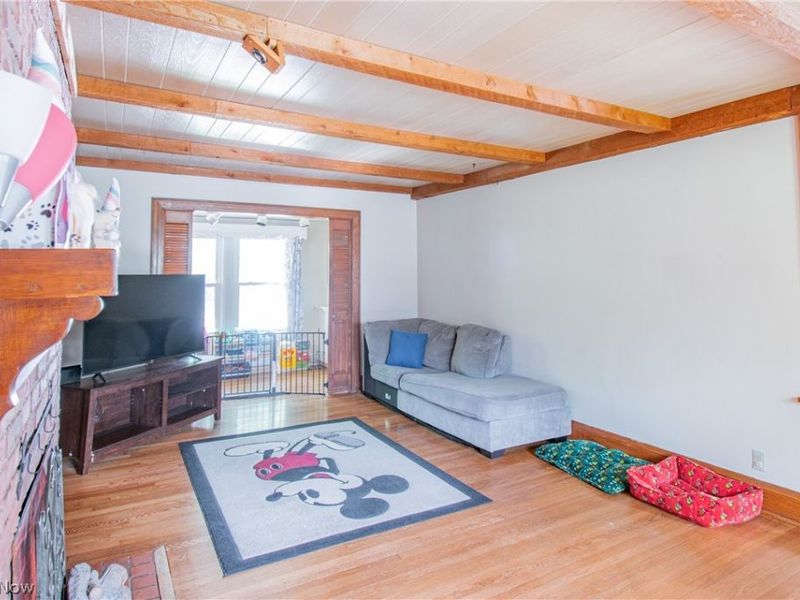706 Crestview Avenue, Akron, OH 44320 Photo 5