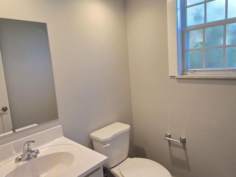2859 Blossom Avenue, Columbus, OH 43231 Photo 19